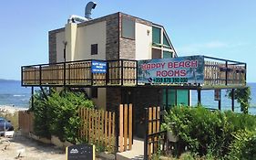 Hemingway Rooms In Happy Beach
